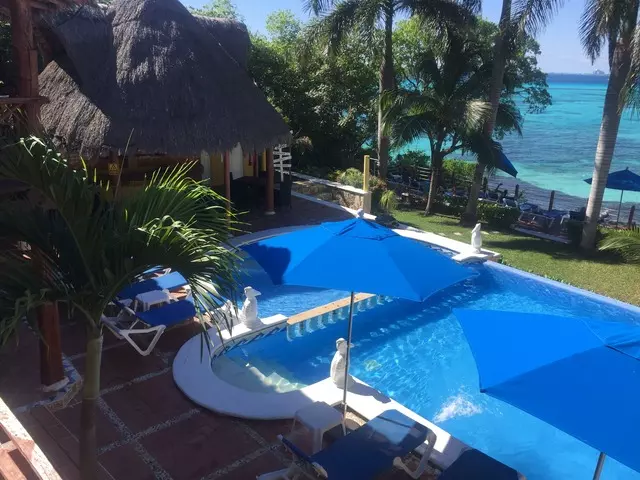La Joya Isla Mujeres Hotel