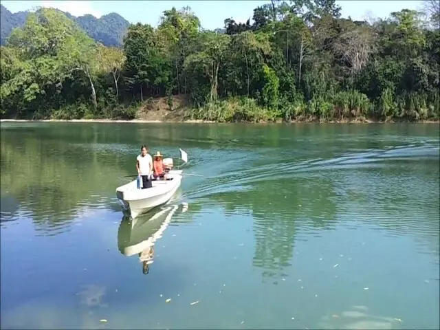Taking a boat ride along the Oxolotán River in Tapijulapa Magic Town