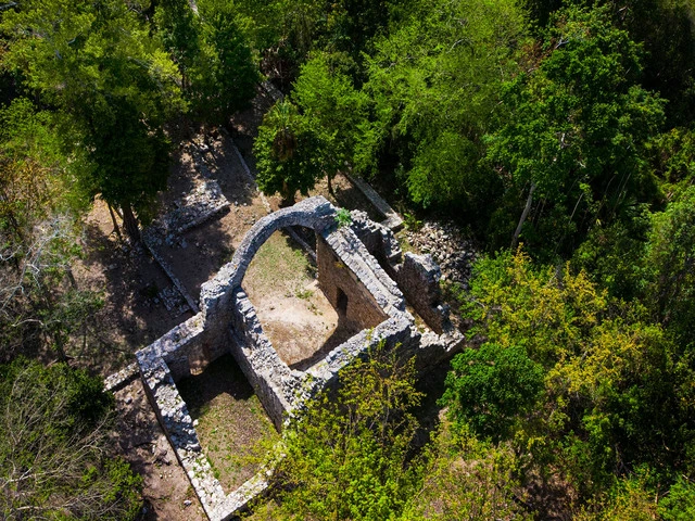 Sitio Arqueologico Oxtankah