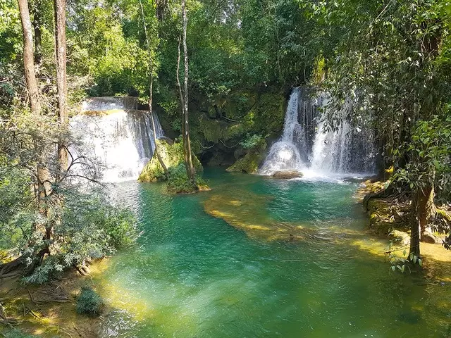 Roberto Barrios Waterfall